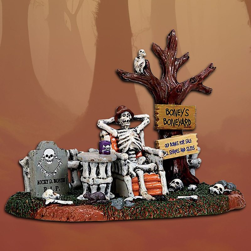 Lemax Halloween ‘Welcome to the Boneyard’ (Skeleton on lounge chair next to a Tombstone)