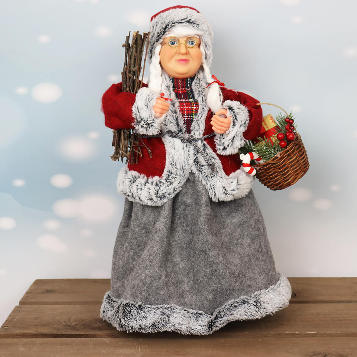 41cm Standing Mrs Claus Ruxley Manor